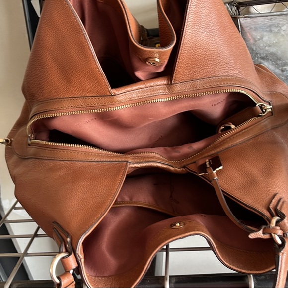 Coach purse - Picture 2 of 3